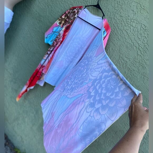 NWOT Carley Brown Designs Multicolored Flower CoverUp Kimono Shrug One Size - Picture 6 of 11